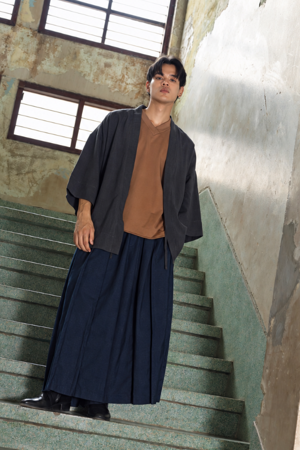 The ESSENCE Juban Tee - Mocha Brown