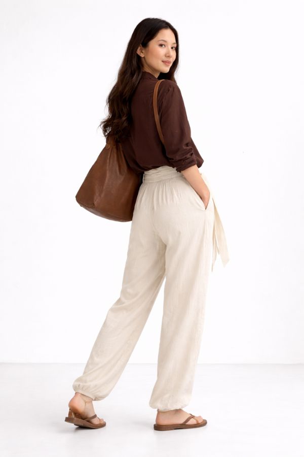 RYÚ Drop-V Seamless Collar Shirt - Espresso