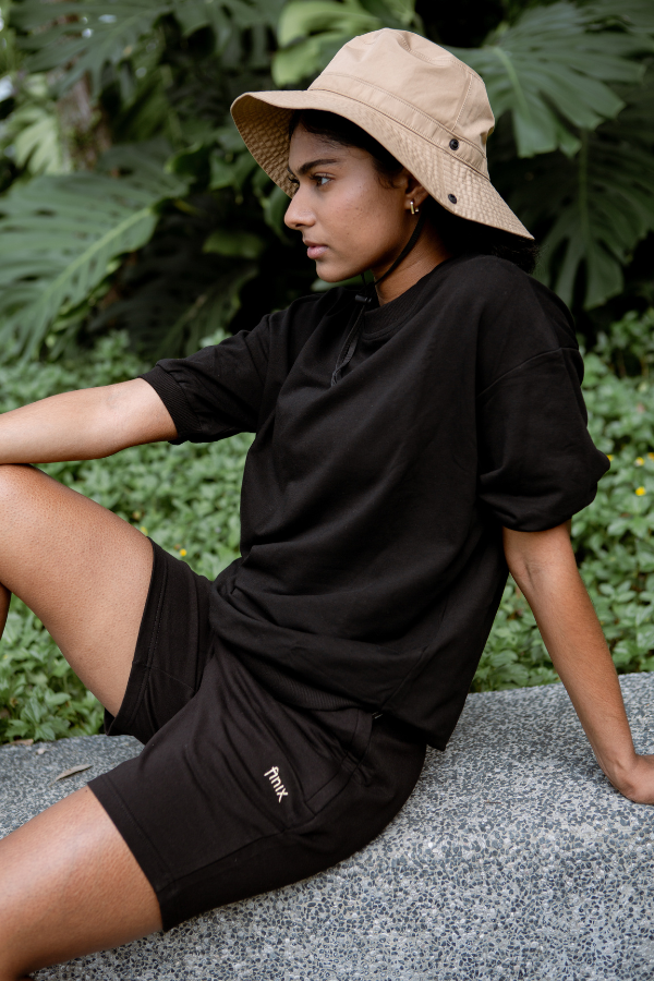 The Perfect Oversized Sweatshirt Tee -  Black