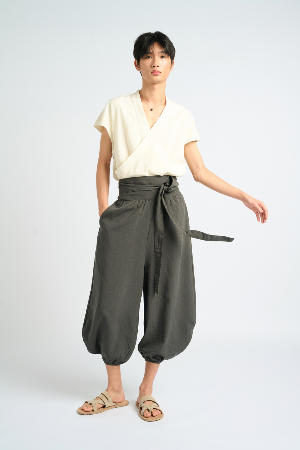 ARIAKE Linen Tobi Pants and Obi Belt - Anthracite Grey