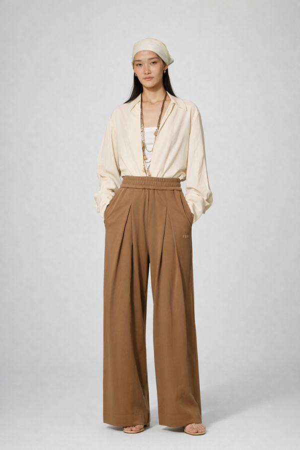 RYÚ Drop-V Seamless Collar Shirt - Oat White