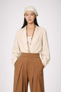 RYÚ Drop-V Seamless Collar Shirt - Oat White