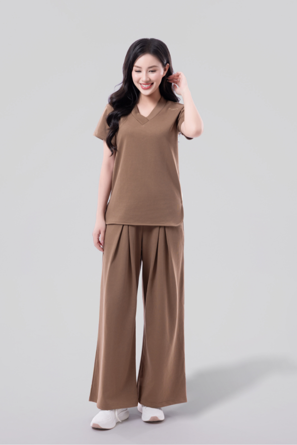 FLOW Box Pleat Wide-Leg Joggers - Mocha Brown