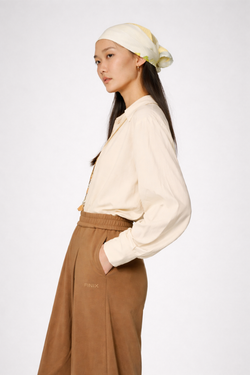 RYÚ Drop-V Seamless Collar Shirt - Oat White