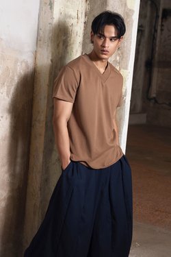 The ESSENCE Juban Tee - Mocha Brown