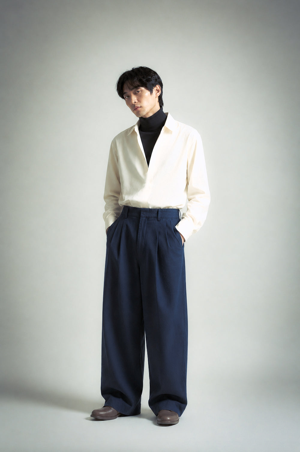 RYÚ Drop-V Seamless Collar Shirt - Oat White