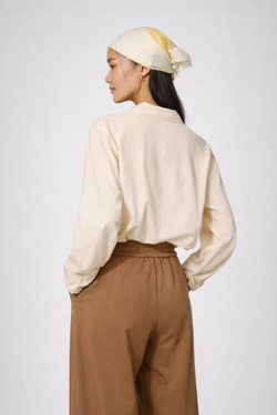 RYÚ Drop-V Seamless Collar Shirt - Oat White